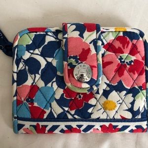 Vera Bradley wallet